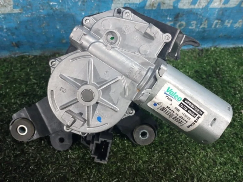 Моторчик стеклоочистителя задний Nissan X-Trail