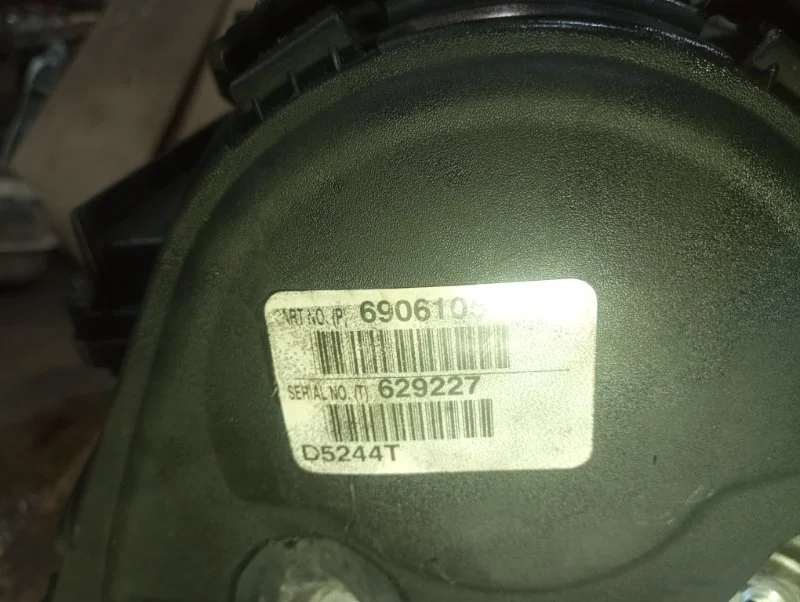 Двигатель Volvo XC70 D5244T 2007-2016