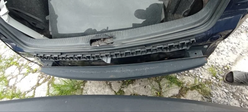 Усилитель бампера задний Volkswagen Golf 5 ХЭТЧБЕК