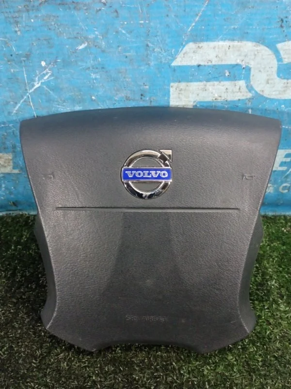 Подушка безопасности в рулевое колесо Volvo XC70