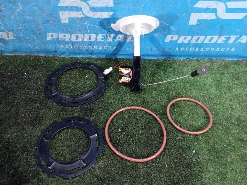 Датчик уровня топлива Volvo XC70 2007-2016