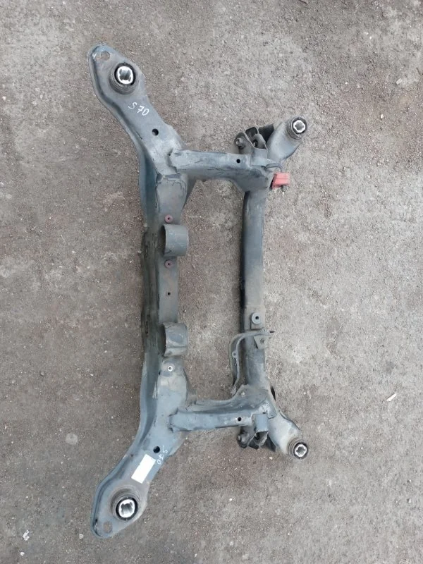 Балка задняя Volvo XC70 2007-2016