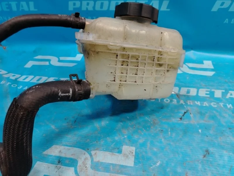 Бачок расширительный Chevrolet Cruze 2009-2016