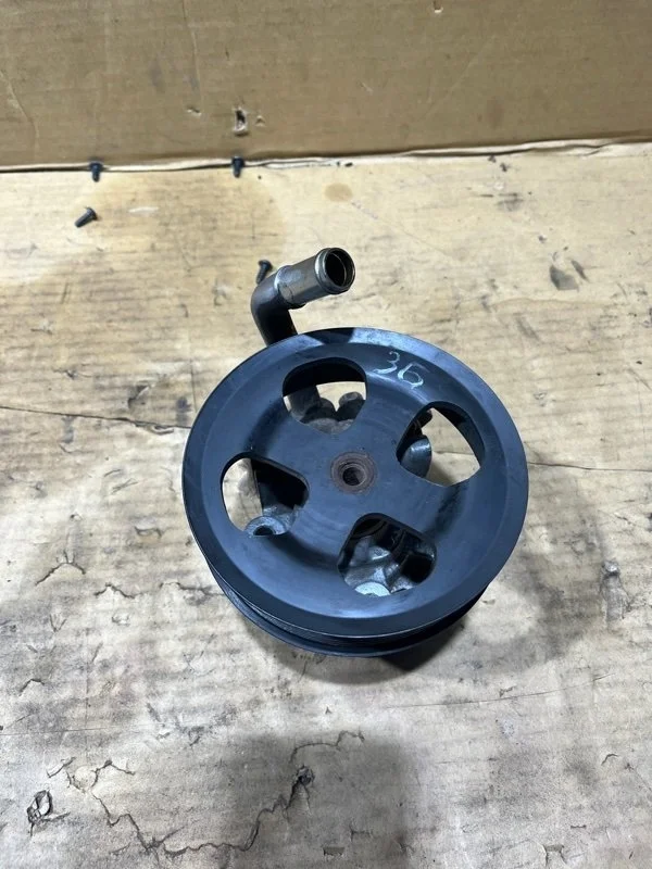 Насос гидроусилителя Lexus Lx570 2017 4431060640 URJ202 3UR-FE 5.7