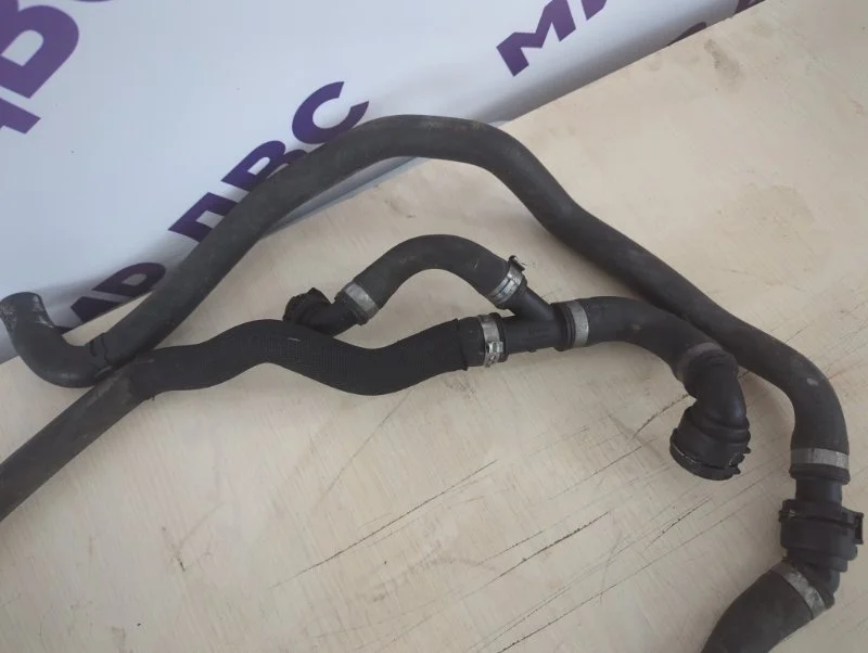 Патрубок радиатора BMW X5 E70 N55 2011