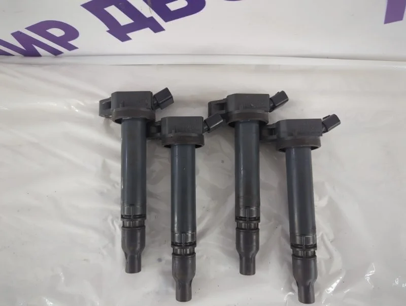 Катушка зажигания Toyota vitz NSP130 1NR-FKE 2017