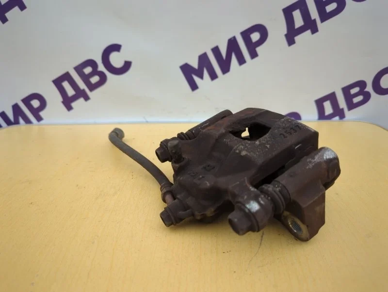 Суппорт тормозной задний правый Nissan X-Trail T31