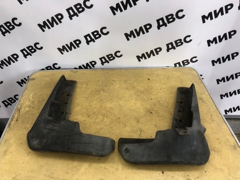 Брызговик передний Nissan X-Trail T31 QR25 2014