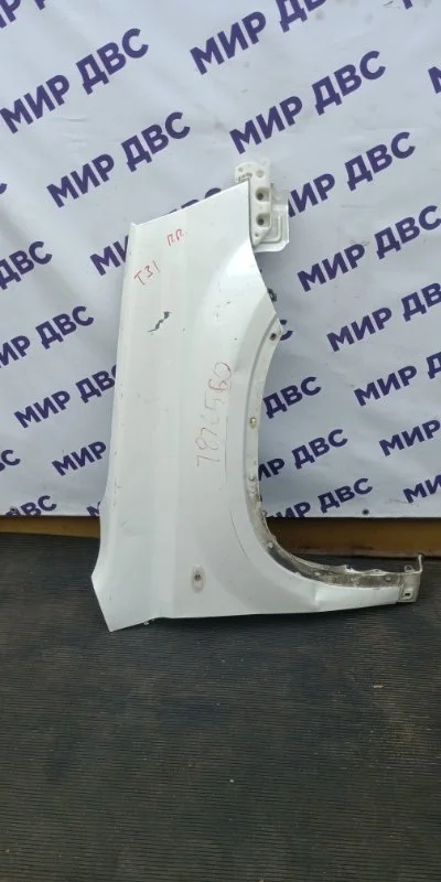 Крыло переднее правое Nissan X-Trail T31 QR25 2011