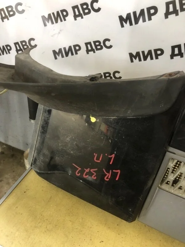 Крыло переднее левое Land Rover RANGE ROVER L322