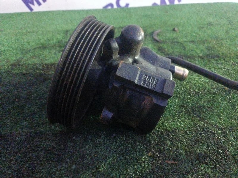 Насос гидроусилителя руля Renault Logan K4M