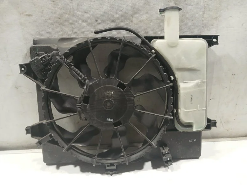 Диффузор радиатора KIA PRO CEED ХЕТЧБЕК 2015