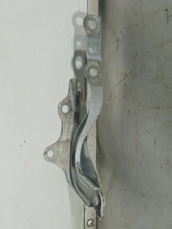 Петля капота передняя правая KIA PRO CEED ХЕТЧБЕК