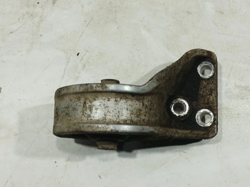 Подушка МКПП задняя Hyundai Santa fe Classic 1