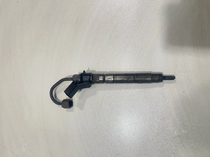 Форсунка топливная KIA Mohave 2008