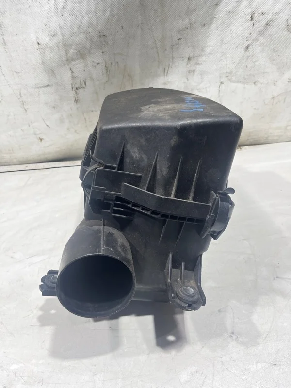 Корпус воздушного фильтра KIA CEED 2 2013-2018