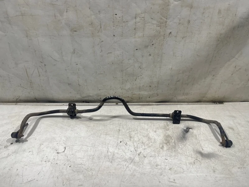 Стабилизатор поперечной устойчивости передний