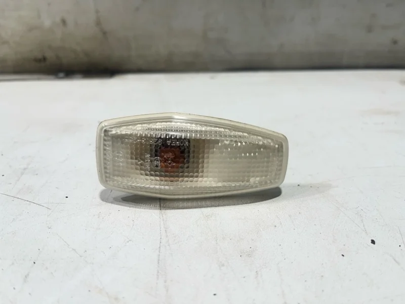 Поворотник Hyundai Getz ХЕТЧБЕК 2010