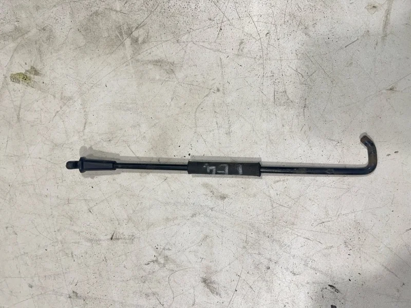 Упор капота Hyundai Getz ХЕТЧБЕК 2010