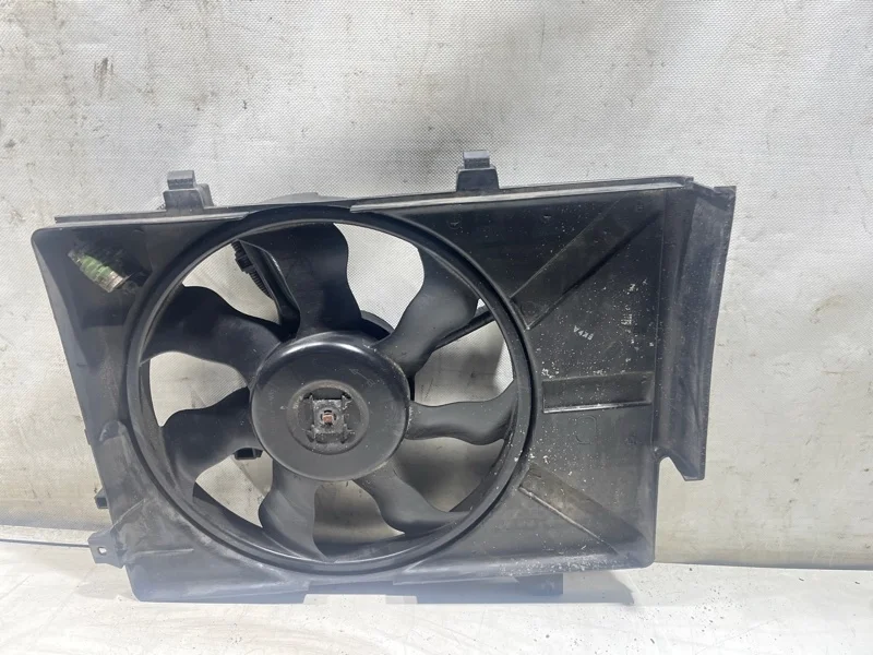 Диффузор радиатора Hyundai Getz ХЕТЧБЕК 2010