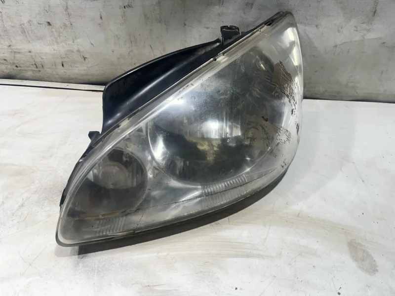 Фара галогеновая передняя левая Hyundai Getz