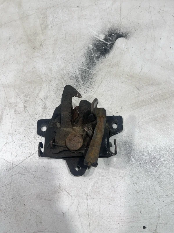 Замок капота Hyundai Getz ХЕТЧБЕК 2010