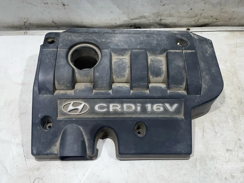 Декоративная крышка двигателя Hyundai Santa fe