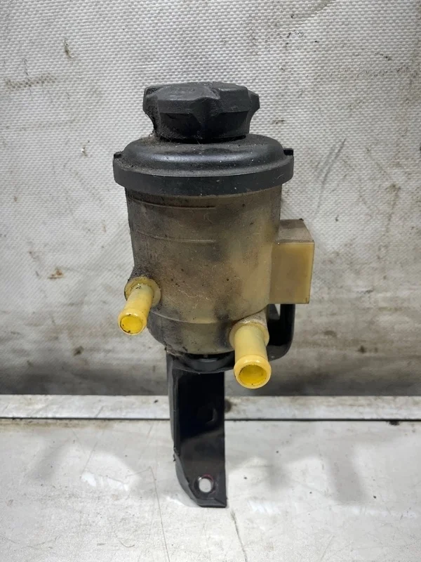 Бачок гидроусилителя руля Hyundai Santa fe Classic