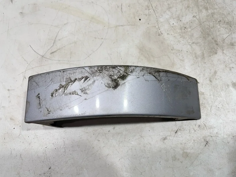 Молдинг кузова задний правый Hyundai Santa fe