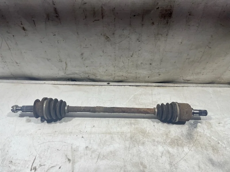 Привод задний правый Hyundai Santa fe 2 2009