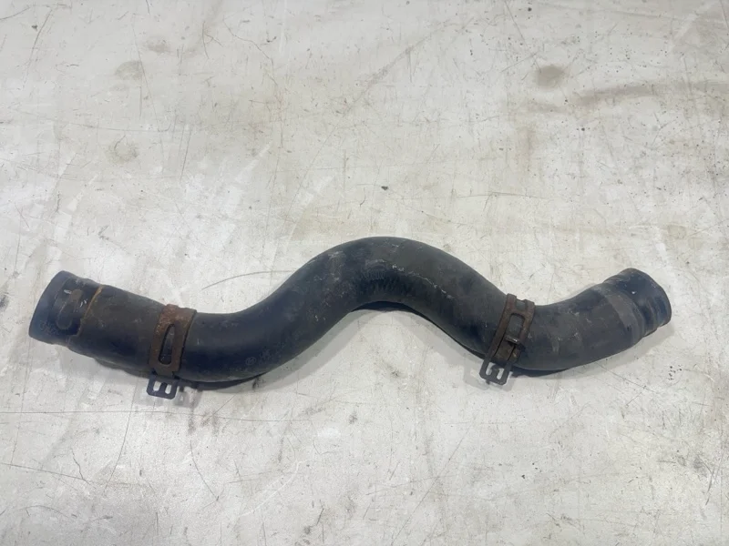 Патрубок радиатора Hyundai Santa fe 2 2009