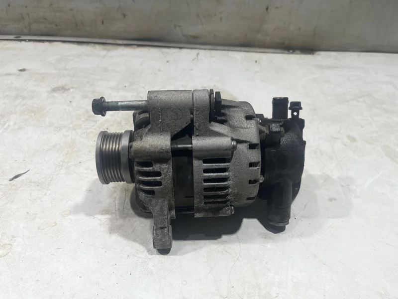 Генератор Hyundai Santa fe 2 2009