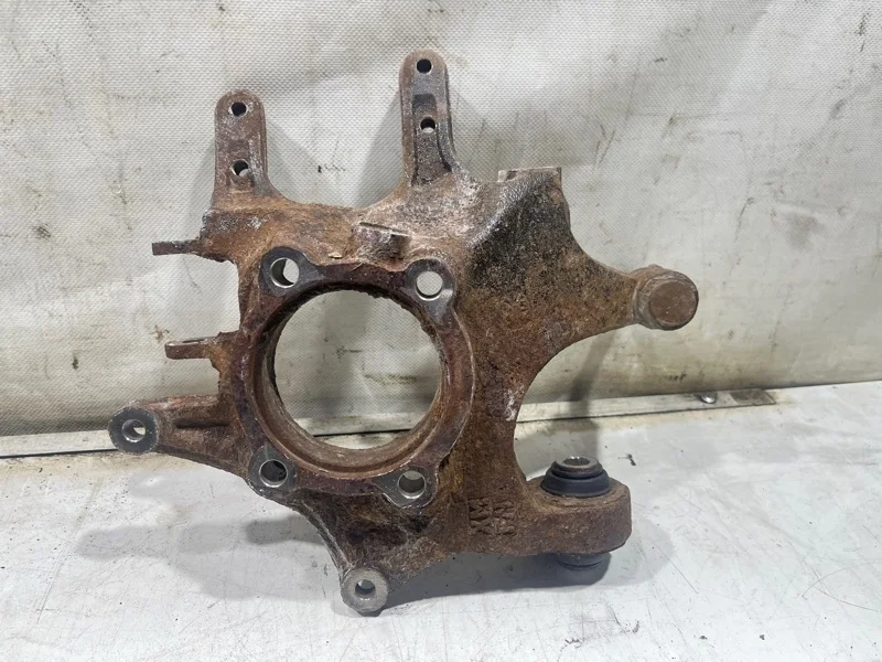 Кулак поворотный задний правый KIA Sorento 2 2014