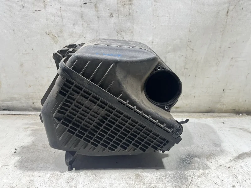 Корпус воздушного фильтра KIA Sorento 2 2014