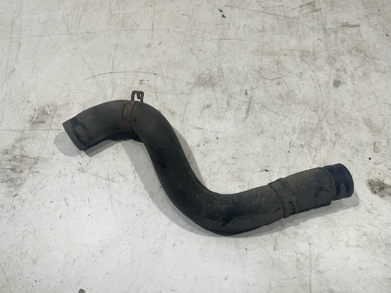 Патрубок радиатора KIA Sorento 2 2014