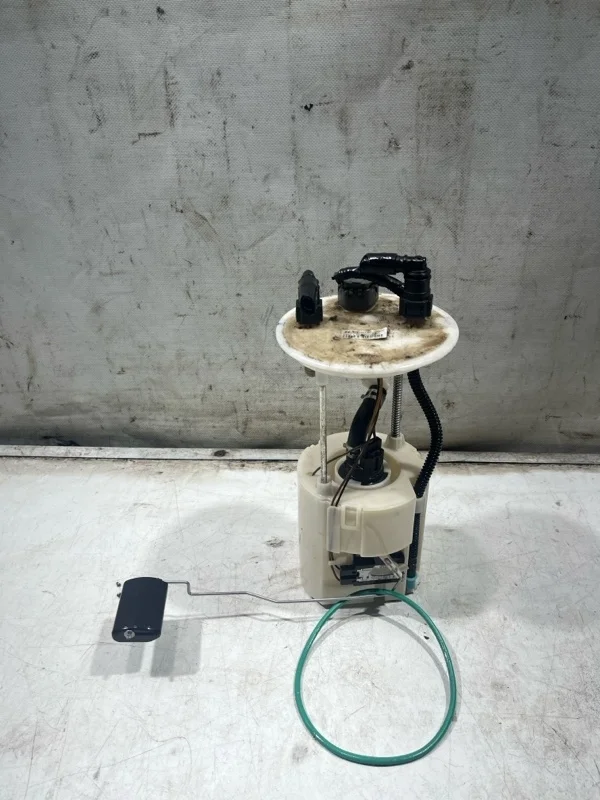 Топливный насос KIA Sorento 2 2014