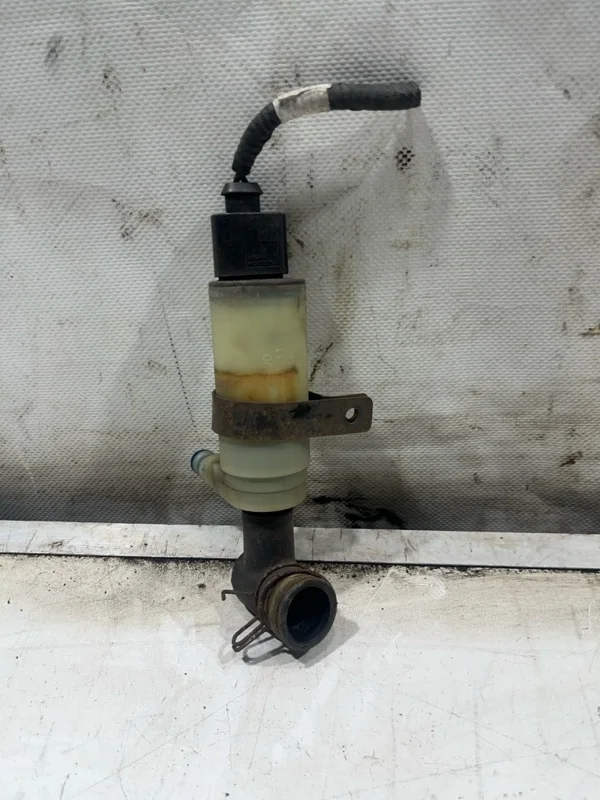 Насос омывателя фар Hyundai Tucson 3 2016