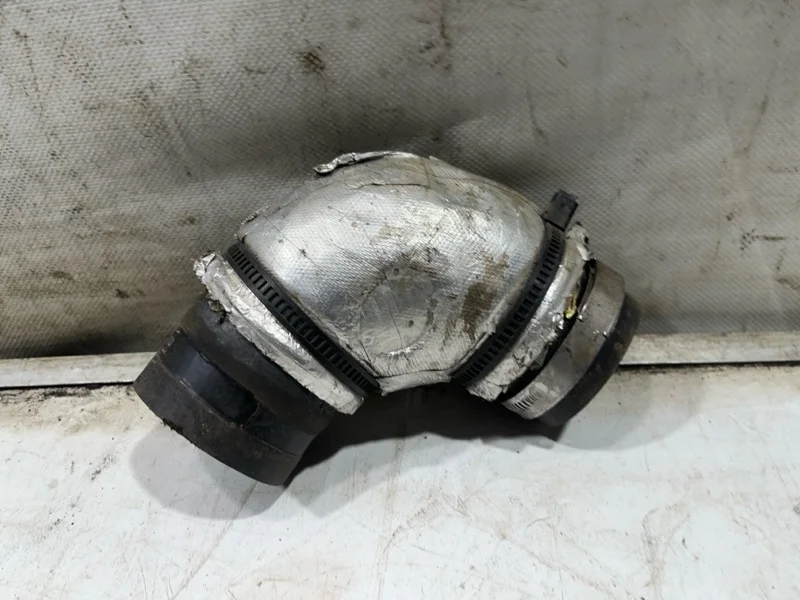 Патрубок интеркулера KIA Sorento 2 2014