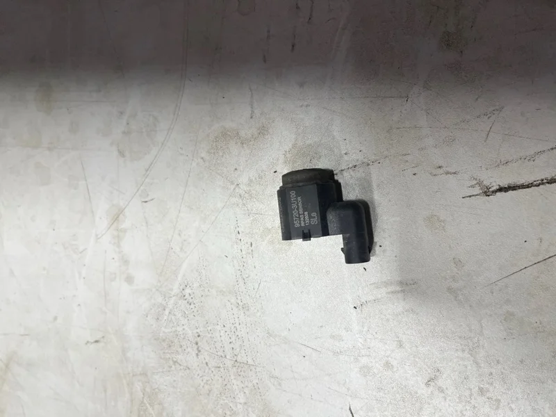 Датчик задний KIA Sportage 3 2010-2013