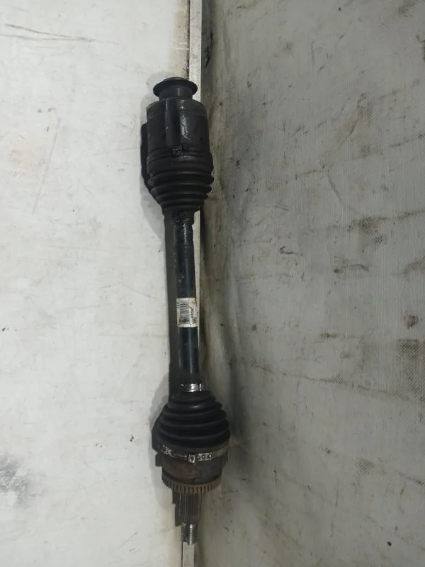 Привод передний правый Hyundai Tucson 3 2016