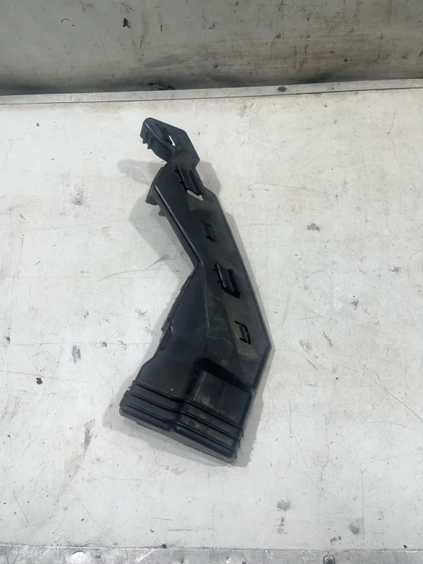 Кронштейн бамперa Hyundai Tucson 3 2016