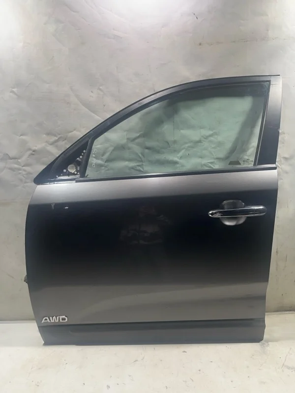 Дверь боковая передняя левая KIA Sorento 2 2010