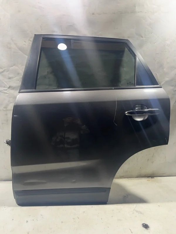 Дверь боковая задняя левая KIA Sorento 2 2010