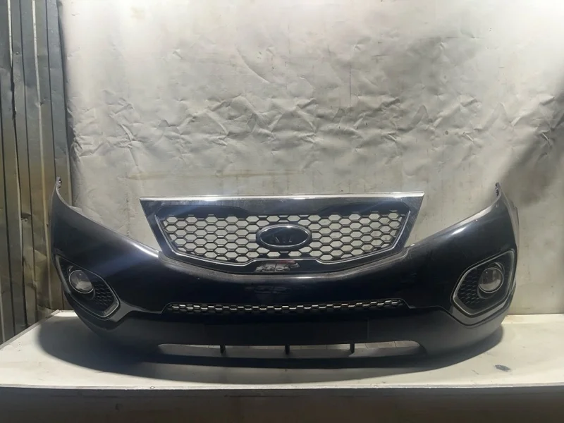 Бампер передний KIA Sorento 2 2010