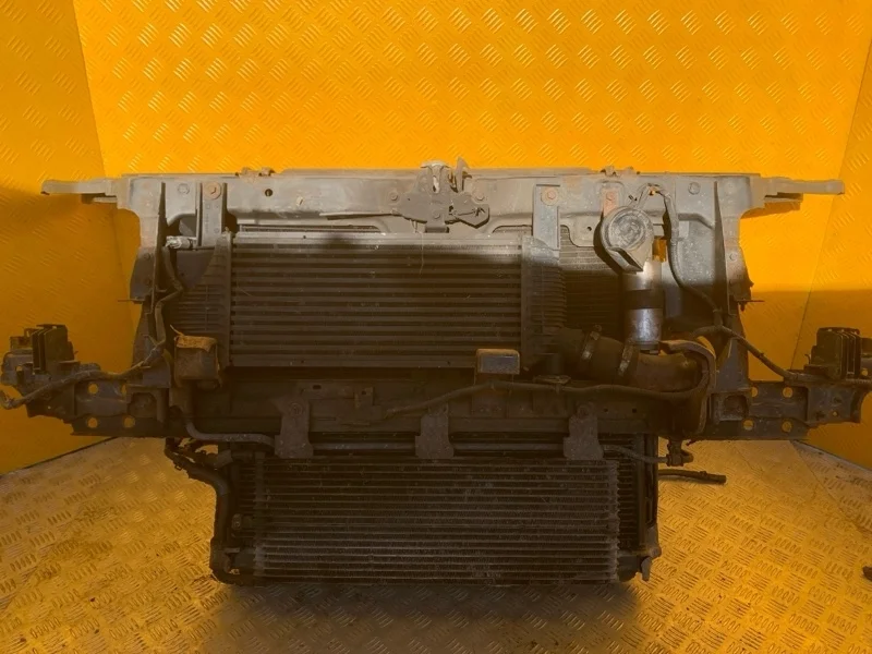 Передняя панель крепления облицовки (телевизор) Nissan Navara (D40) 2004-2015 2008 F2500EB3MA ПИКАП 2.5 D YD25DDTI