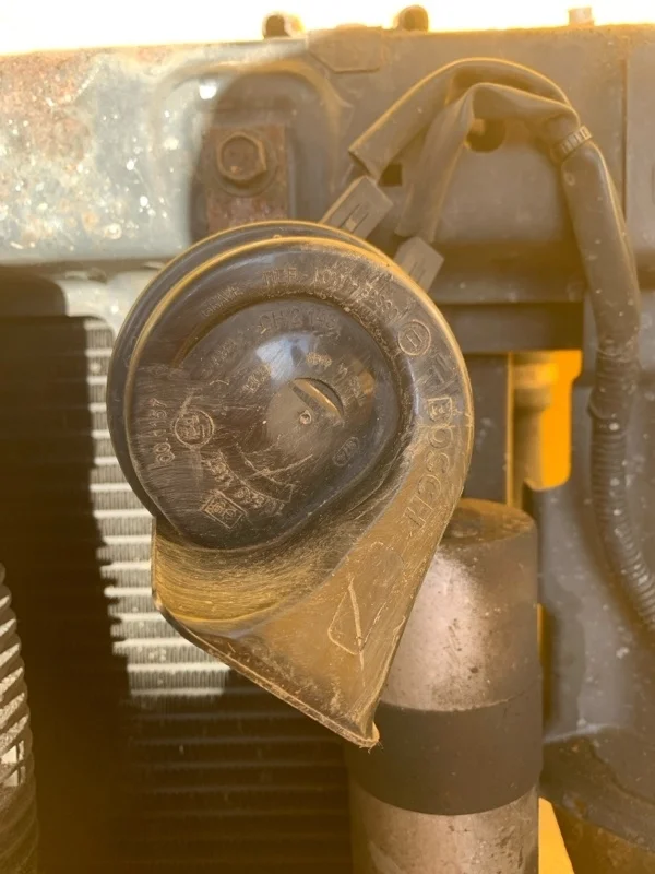 Сигнал звуковой Nissan Navara (D40) 2004-2015 2008 25620EB300 ПИКАП 2.5 D YD25DDTI