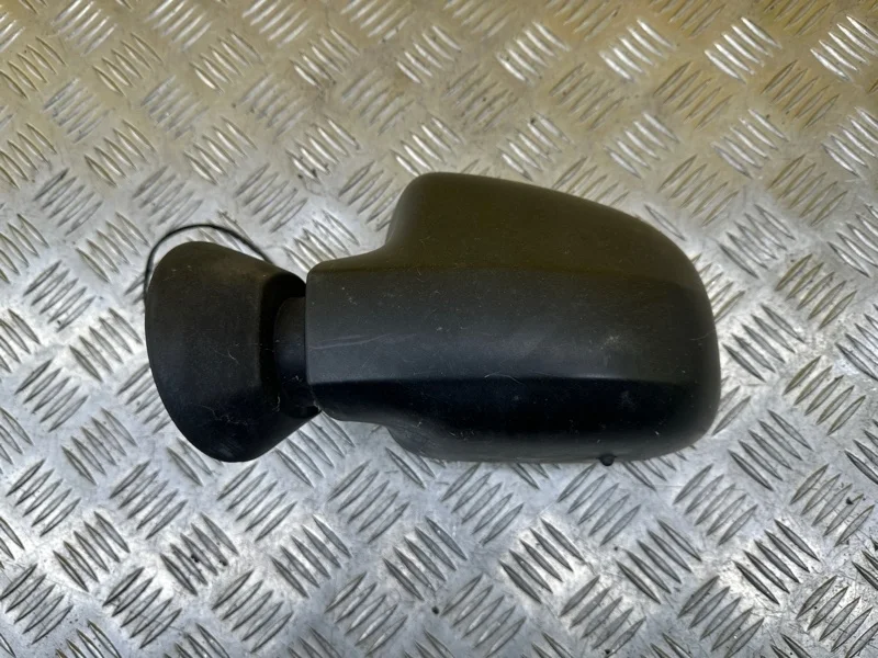 Зеркало наружное левое Dacia Duster 2010-2017 2016 963025583R 1.6 I