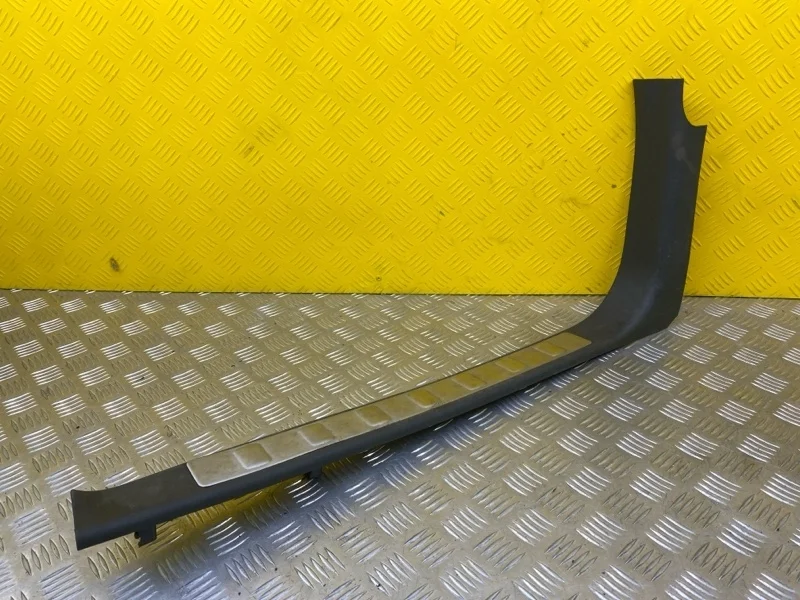 Накладка на порог внутренняя передняя левая Nissan Pathfinder (R51M) 2004-2013 2007 769B54X00A ВНЕДОРОЖНИК 2.5 D YD25DDTI