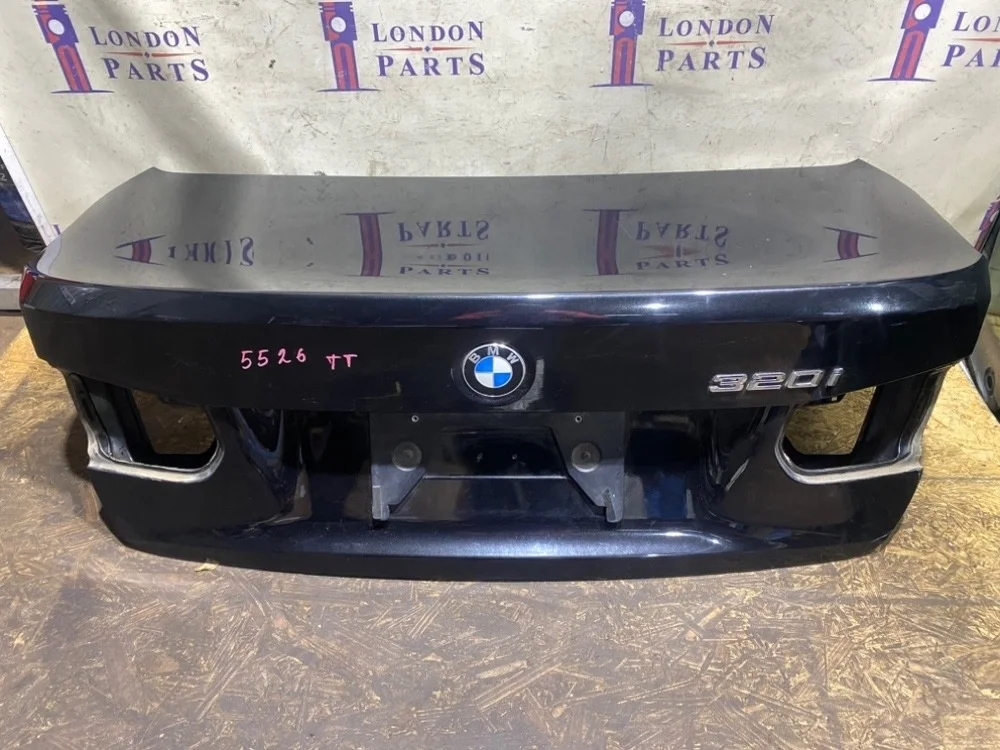 Багажник BMW F30