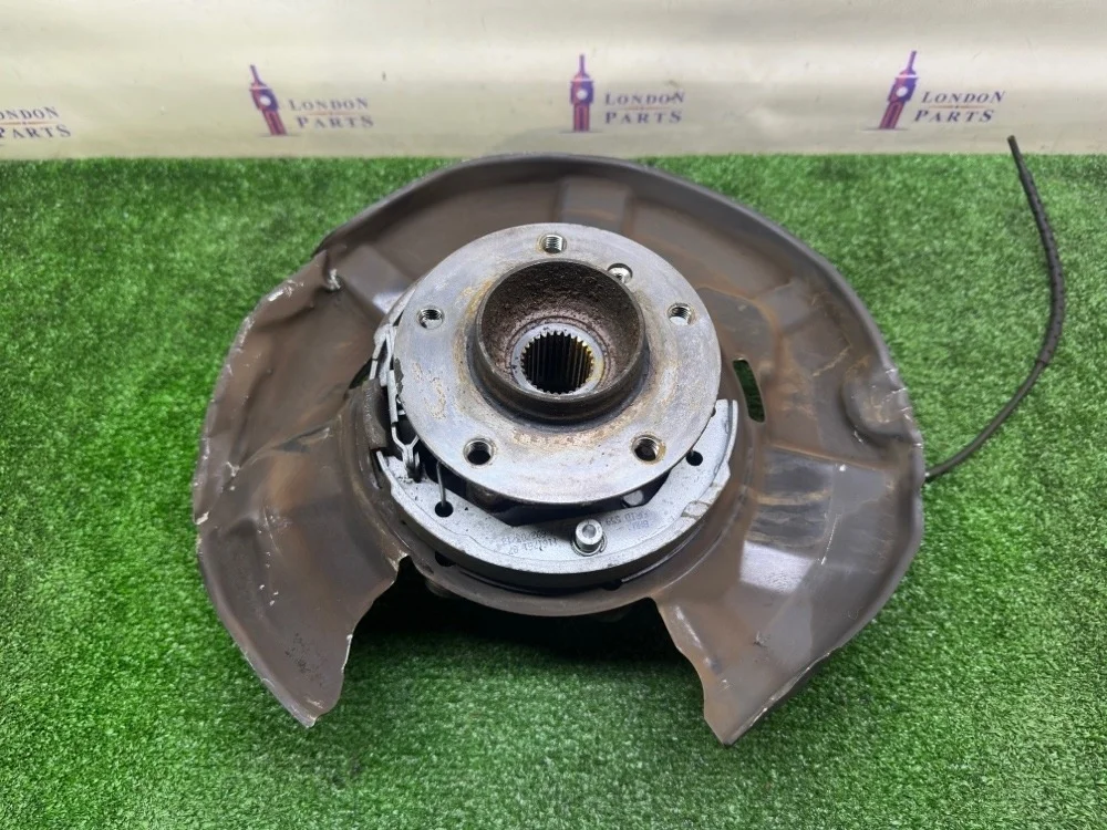 Кулак задний BMW X1 E84